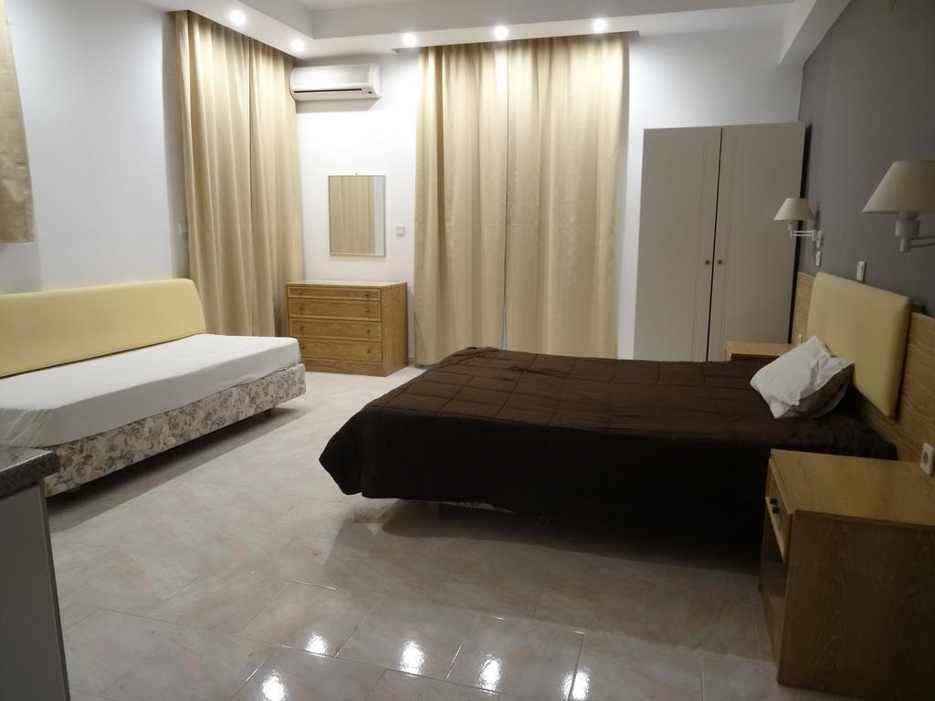 Evas Rooms Faliraki Bagian luar foto