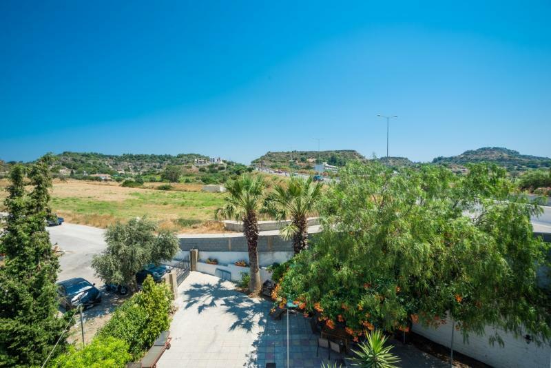 Evas Rooms Faliraki Bagian luar foto